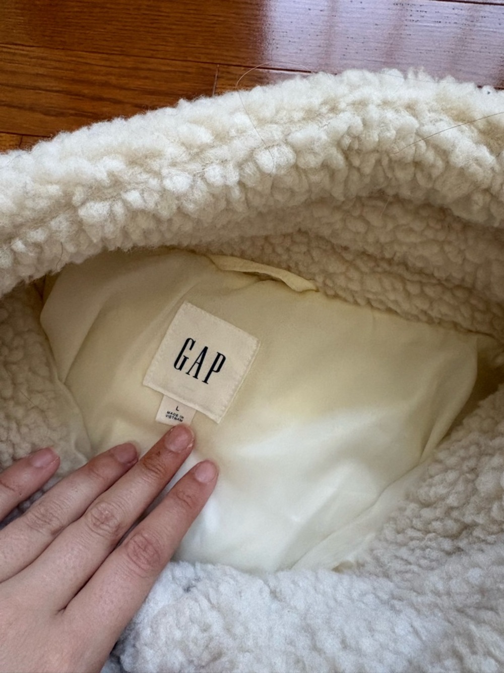 Gap Cream Sherpa Puffer Jacket - Picture 2 of 2